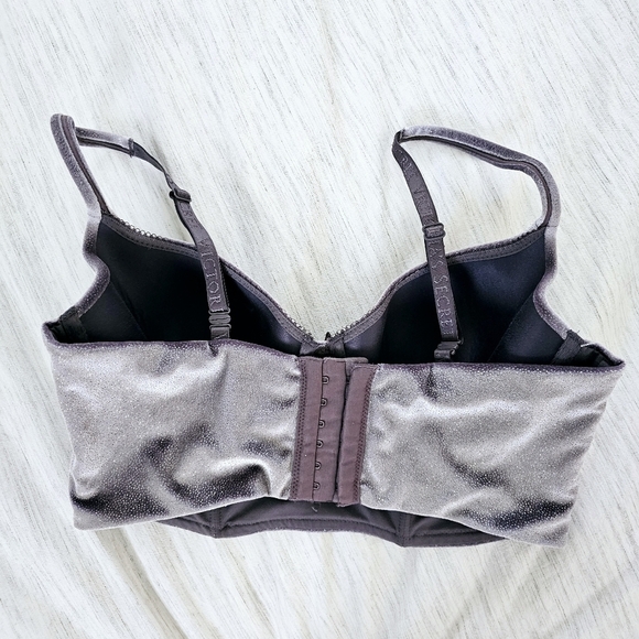 Victoria's Secret Glitter Velvet Body By Victoria Lined Demi Bra Top Size 36C - Picture 3 of 4